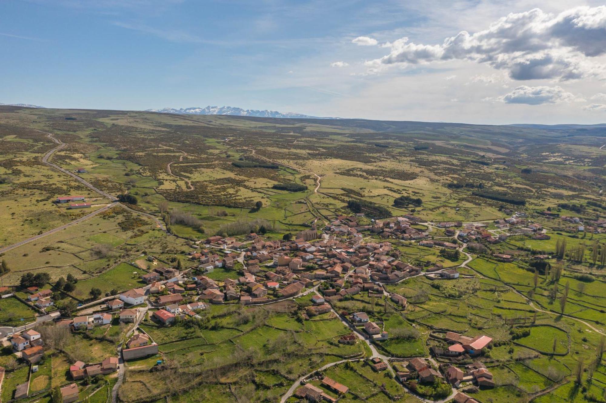 Casa Rural Herencia de Ganaderos Sierra de Gredos- Ávila San Martin de la Vega del Alberche Exterior foto